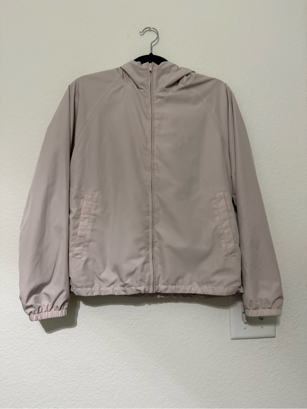 Uniqlo Hooded Windbreaker Jacket in Light Taupe